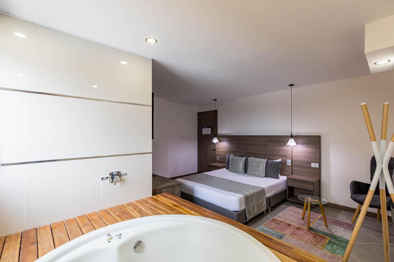 Hotel Velero Сан-Антонио Экстерьер фото